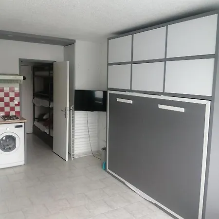 Appartement 213 Ile Des Pecheurs, Vue Port *